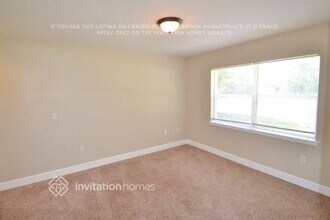 3236 Forestbrook Dr N in Lakeland, FL - Building Photo - Building Photo