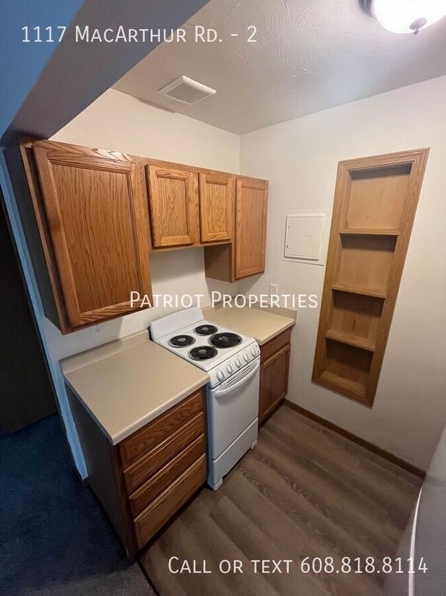 property at 1117 Mac Arthur Rd