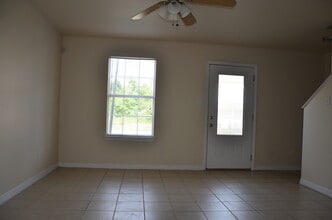1334 Foxwood Pl in Gulfport, MS - Foto de edificio - Building Photo