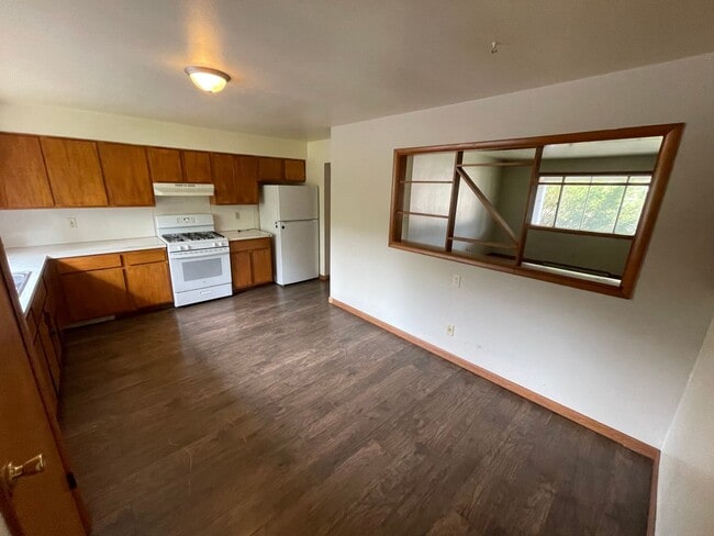 1310 21st Ave S in Wisconsin Rapids, WI - Building Photo - Building Photo