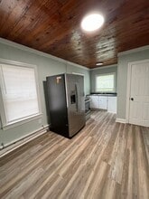 203 6th Ave in Guyton, GA - Building Photo - Building Photo