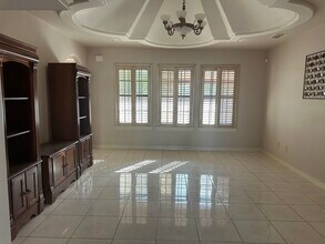 12610 Black Hawk Creek in Laredo, TX - Building Photo - Building Photo