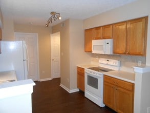 530 Delaware Crossing in Trenton, OH - Building Photo - Building Photo