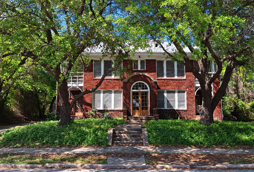3228 Washington St, Unit #4 in Greenville, TX - Building Photo