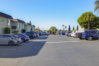 Granada Terrace Apartments in National City, CA - Building Photo - Building Photo