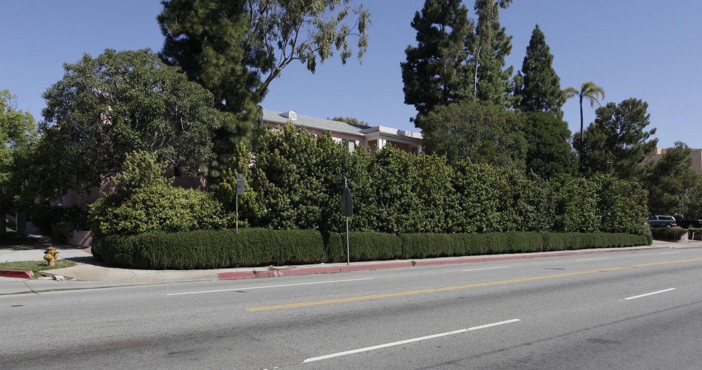 Getty Scholar Housing in Los Angeles, CA - Building Photo