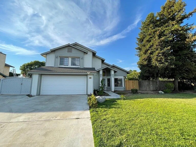 14304 Culiacan Ave in Bakersfield, CA - Building Photo