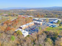 Ridgeview Apartments in Blacksburg, VA - Building Photo - Building Photo