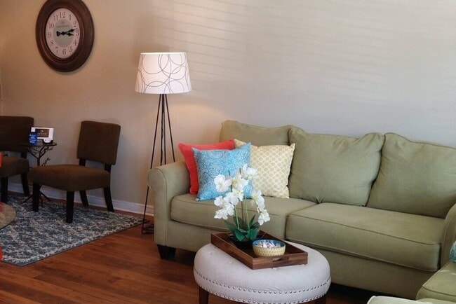 Foxwood Apartment Townhomes