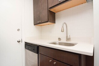 2645 N Spaulding Ave in Chicago, IL - Building Photo - Building Photo