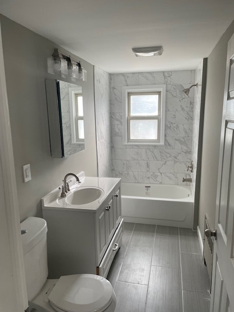294 W Webster Ave