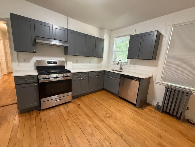 property at 28 Pinedale Rd