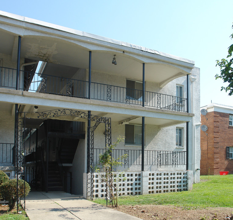 50 W 9th in Columbus, OH - Building Photo