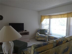 330 SE 34th St in Cape Coral, FL - Building Photo - Building Photo