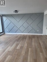 380 Pelissier St in Windsor, ON - Foto de edificio - Building Photo