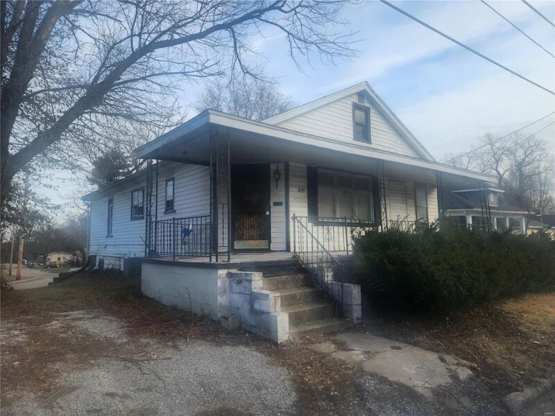 1839 Ervay Ave in Alton, IL - Building Photo