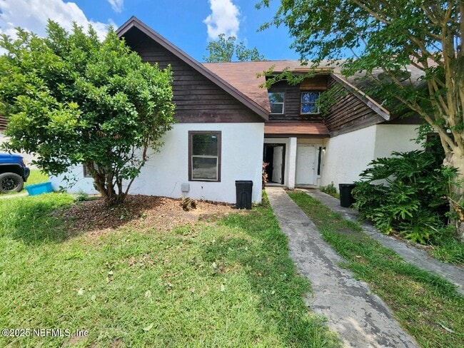 7605 Melissa Ct N in Jacksonville, FL - Building Photo - Building Photo