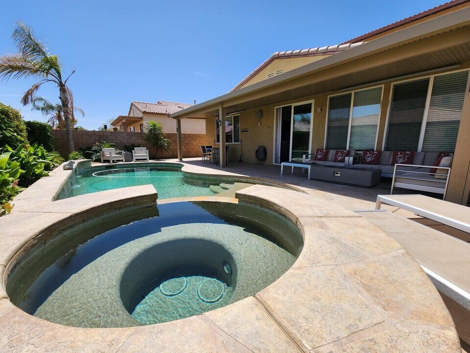42798 Incantata Pl in Indio, CA - Building Photo