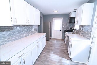 7102 Fresno St in Capitol Heights, MD - Building Photo - Building Photo