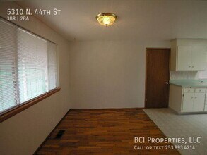 5310 N 44th St in Tacoma, WA - Building Photo - Building Photo