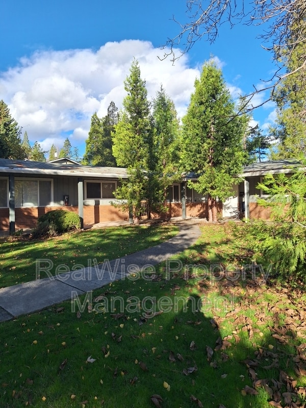 property at 801 Ashland St