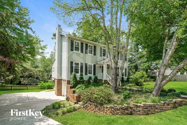 7 Stoney Glen Pl in Greensboro, NC - Building Photo - Building Photo