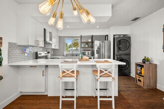 197 SE Village Dr in Port St. Lucie, FL - Building Photo - Building Photo