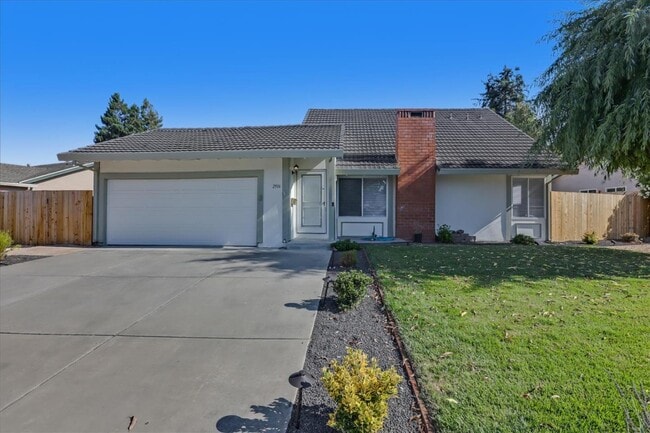 property at 2916 Biddleford Dr