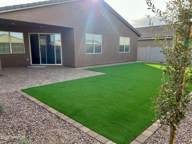 5050 W Hunter Trl in San Tan Valley, AZ - Building Photo - Building Photo