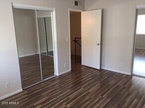 1261 N Granite Reef Rd in Scottsdale, AZ - Building Photo - Building Photo