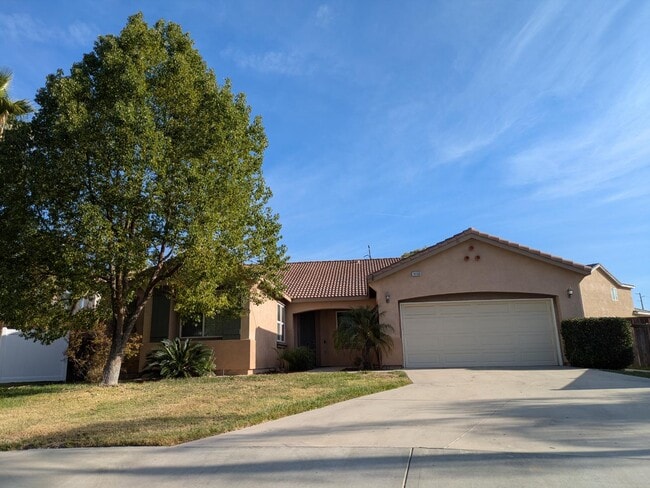 property at 14300 Maryknoll Ct