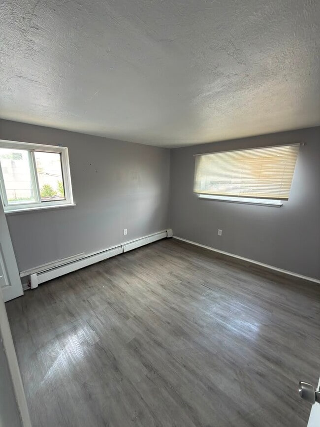 13540 Superior Rd, Unit 212