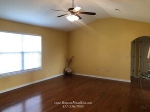 464 Hill Billy Ln in Hollister, MO - Building Photo - Building Photo