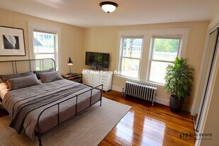 2572 Massachusetts Ave, Unit #2, in Cambridge, MA - Building Photo