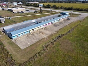 Karam's Court Apartments in Kinder, LA - Building Photo - Building Photo