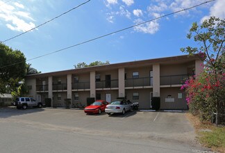 The Hatch Cover in Oakland Park, FL - Foto de edificio - Building Photo