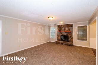 6990 Scepter Cove in Memphis, TN - Building Photo - Building Photo