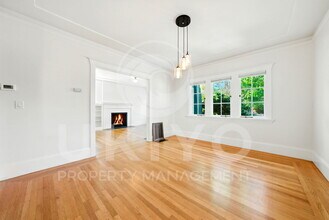 4212 Arroyuelo Ave in Oakland, CA - Building Photo - Building Photo