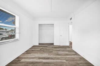 4109 SW 23rd St in Fort Lauderdale, FL - Building Photo - Building Photo