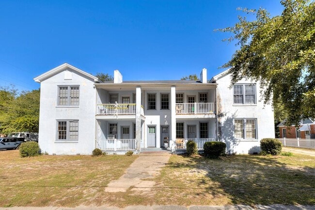 property at 25 W Charlotte Ave
