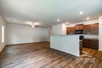 796 Fitzroy Dr in Athens, GA - Building Photo - Building Photo
