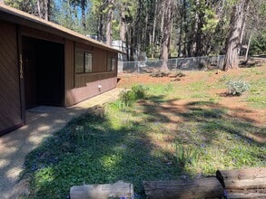 15166 Jack Pine Way in Magalia, CA - Building Photo - Building Photo