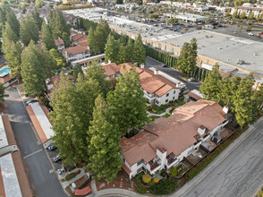 1400 Bowe Ave in Santa Clara, CA - Building Photo - Building Photo