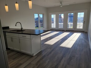5118 Walnut Rd in Buckeye Lake, OH - Building Photo - Building Photo