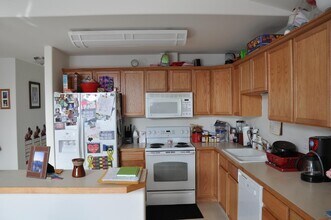6562 Whispering Loop in Anchorage, AK - Building Photo - Building Photo