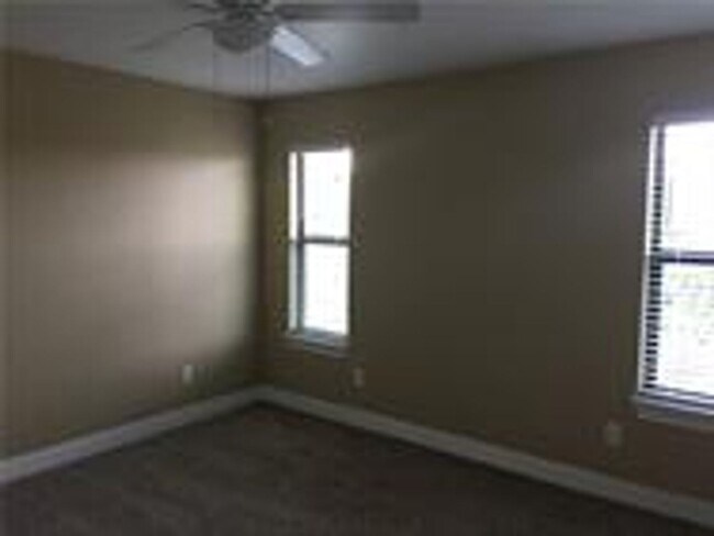 146 Keo Kea Ct-Unit -146B Mauna Kea Lane in Bastrop, TX - Foto de edificio - Building Photo