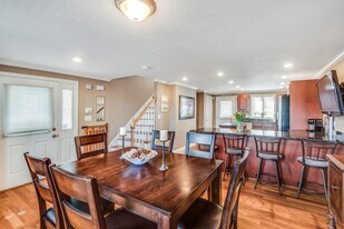 37 Parker St in Boston, MA - Building Photo