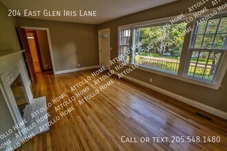 204 E Glen Iris Ln in Tuscaloosa, AL - Building Photo - Building Photo