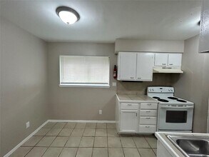 1412 Hawthorne St in Houston, TX - Building Photo - Building Photo