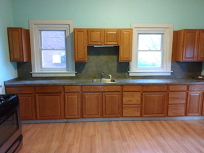 417 W Walnut St, Unit A in Perkasie, PA - Building Photo - Building Photo
